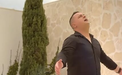 Gde je Adnan Babajić koji je tvrdio da su mu tražili novac da nastupi na Evroviziji