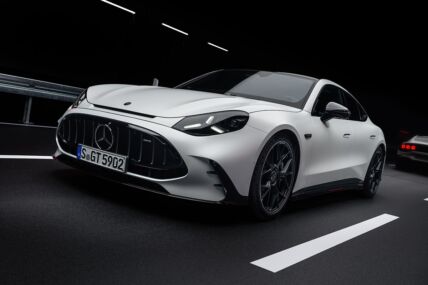 Novi Mercedes-AMG GT 4-Door Coupé (4) copy.jpg