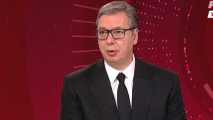 Aleksandar Vučić daje intervju na RTS