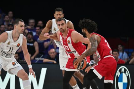 Košarkaši Olimpijakosa i Real Madrida igraju finale Evrolige.