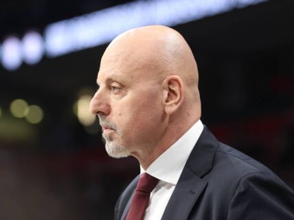 Trener Crvene zvezde Saša Obradović.