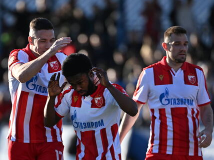 Fudbaler Crvene zvezde Daglas Ovusu na meču protiv Radnika u Surdulici.