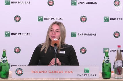 Maja Hvalinska na konferenciji za medije