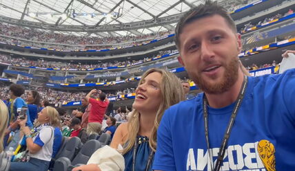 Jusuf Nurkić sa suprugom bodri Bosnu na Svetskom prvenstvu