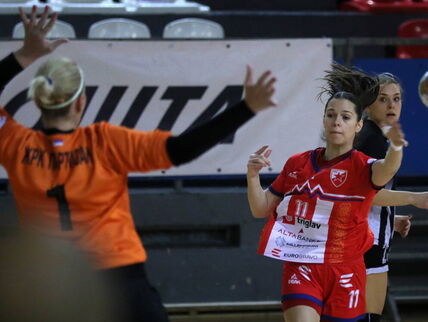 Mia Nedeljković