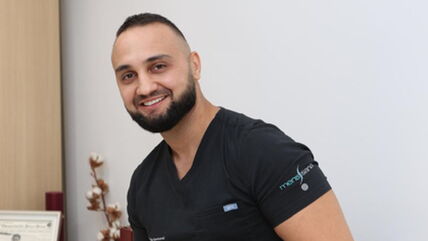 dr Nebojša Karovčevski