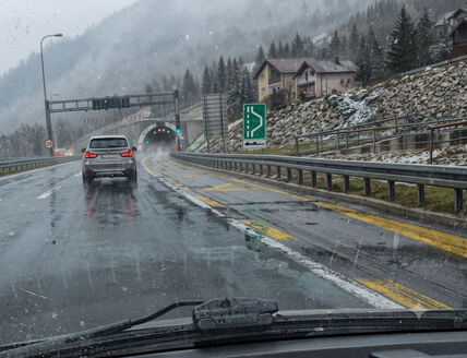 Vozači upozoreni na prevaru na auto-putu u BiH i Hrvatskoj.jpg