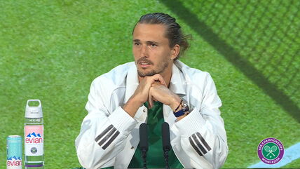 Saša Zverev na konferenciji za medije na Vimbldonu.