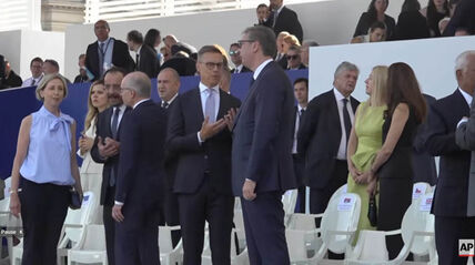 aleksandar vučić na vojnoj paradi u francuskoj (7).jpg