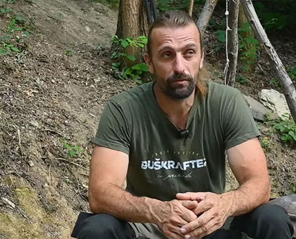 Jovan Bjelanović  iz Kaća živi u prirodi (1).jpg