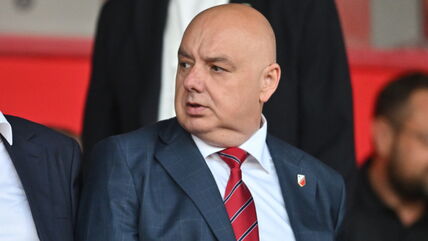Dragoljub Zbiljić u loži stadiona Karađorđe