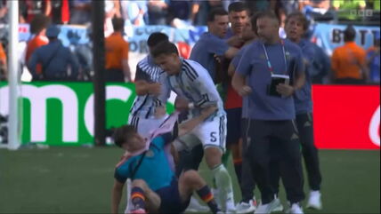 Leandro Paredes sukob sa Gavijem nakon finala.