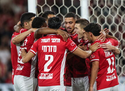 Hapoel Berševa na okupu.