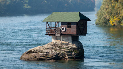 Drina, Bajina bašta, kućica, regata.jpg