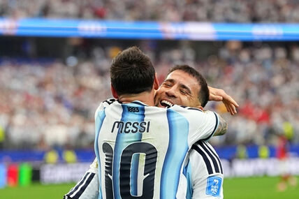 Lionel Mesi i Nikolas Otamendi
