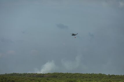 Helikopter, požar