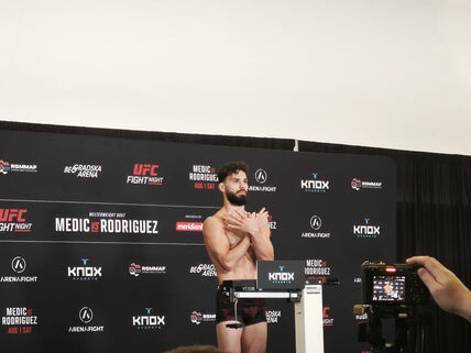 MMA borac Denis Buzukja