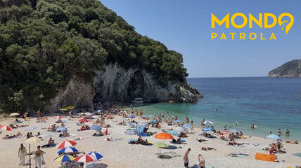 Rovinia beach (2).jpg