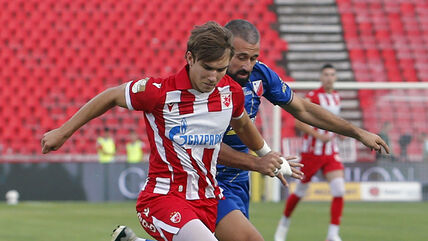 Vasilije Kostov u dresu Crvene zvezde.
