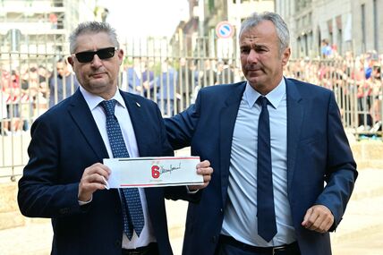 Dejan Savićević i Danijele Masaro na sahrani Franka Barezija.