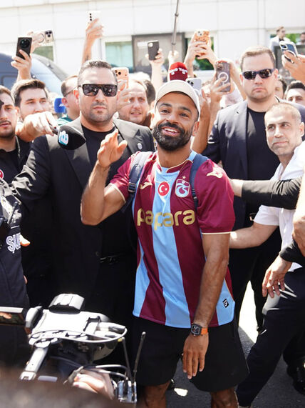 Mohamed Salah na aerodromu u Istanbulu