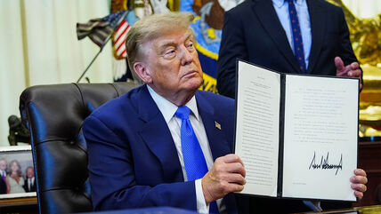 Donald Tramp, vakcinacija