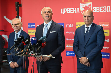 Zvezdan Terzić se obraća javnosti.