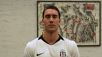 Dušan Vlahović