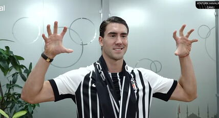 Dušan Vlahović (1).png