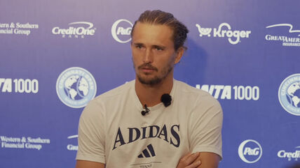 Saša Zverev na konferenciji za medije.