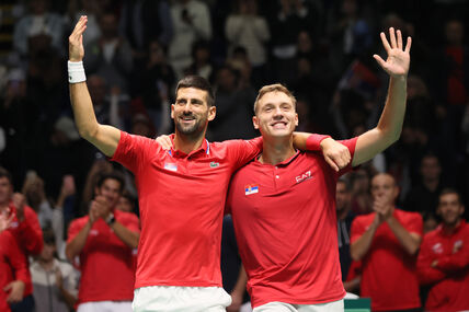 Novak Đoković sa Hamadom Međedovićem.
