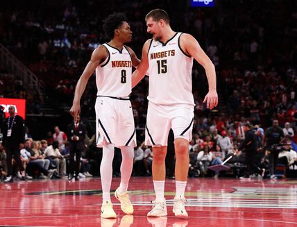 Pejton Votson i Nikola Jokić na meču Denver Nagetsa.