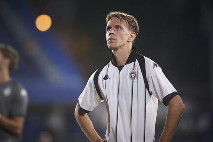 Nikola Čumić pred Grobarima na stadionu Hetafea