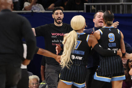 Enes Kanter izbačen sa WNBA utakmice (3).jpg
