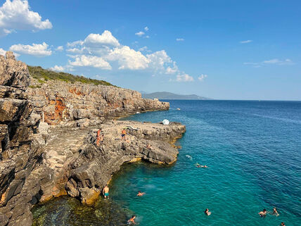Rt Veslo jedna od najlepših plaža u Crnoj Gori (1).jpg