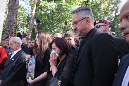 Povorka Ratko Mladić  (14).jpg