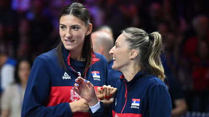 Maja Ognjenović i Tijana Bošković.jpg