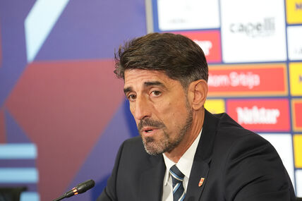 Veljko Paunović na konferenciji za medije.