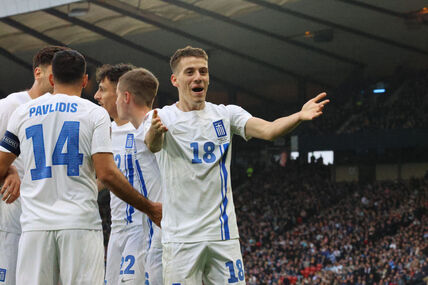 Janis Konstantelijas slavi gol Grčke u Škotskoj