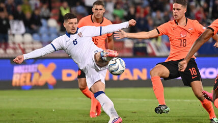 Luka Jović daje gol na Srbija Holandija