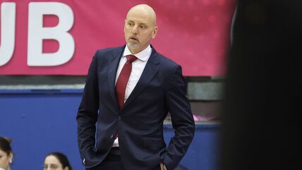 Saša Obradović vodi ekipu u Hali sportova