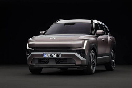 hyundai-tucson-1026-exterior-02_wid_1024_bfc_off copy.jpg