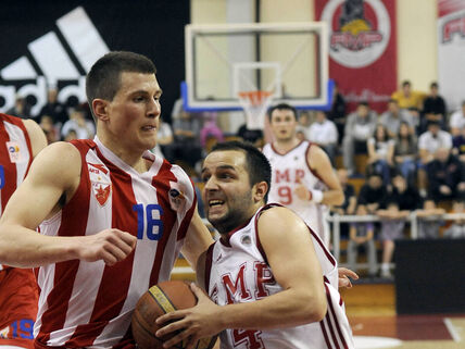 Detalj sa meča FMP - Crvena zvezda iz 2011. godine.