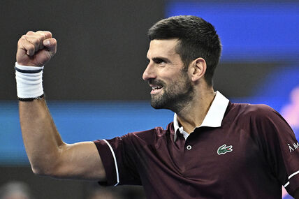 Novak Đoković slavi poen.