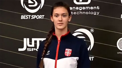 Nina Macura (1).jpg