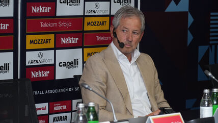 Frank de Bleker na konferenciji za medije