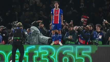 Vitinja slavi gol za PSŽ protiv Barselone