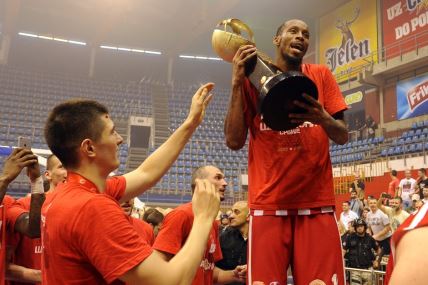 Tarens Kinzi prešao iz Crvene zvezde u Hapoel