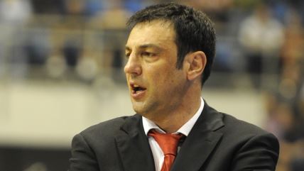 Karšijaka - Bešiktaš 79:71 Aleksandar Trifunović