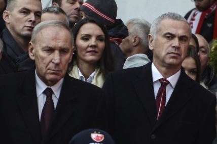 Treća "Zvezdina zvezda" i počasni predsednik FK Crvena zvezda, Dragan Džajić i generalni direktor, Zvezdan Terzić